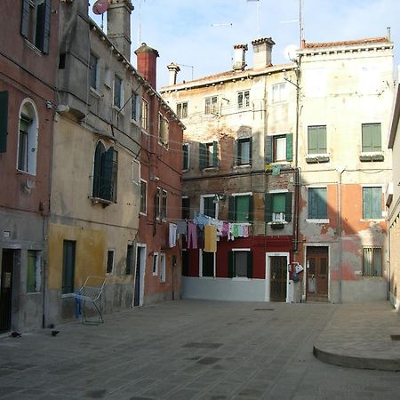 Veneziacentopercento Nicoli Apartment Buitenkant foto